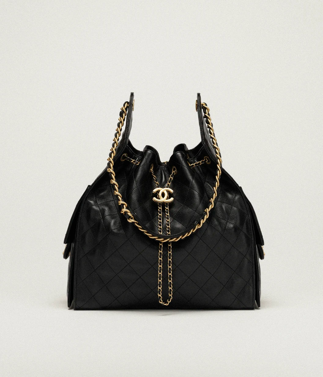 CHANEL 25 Mittelgroße schwarze Tasche