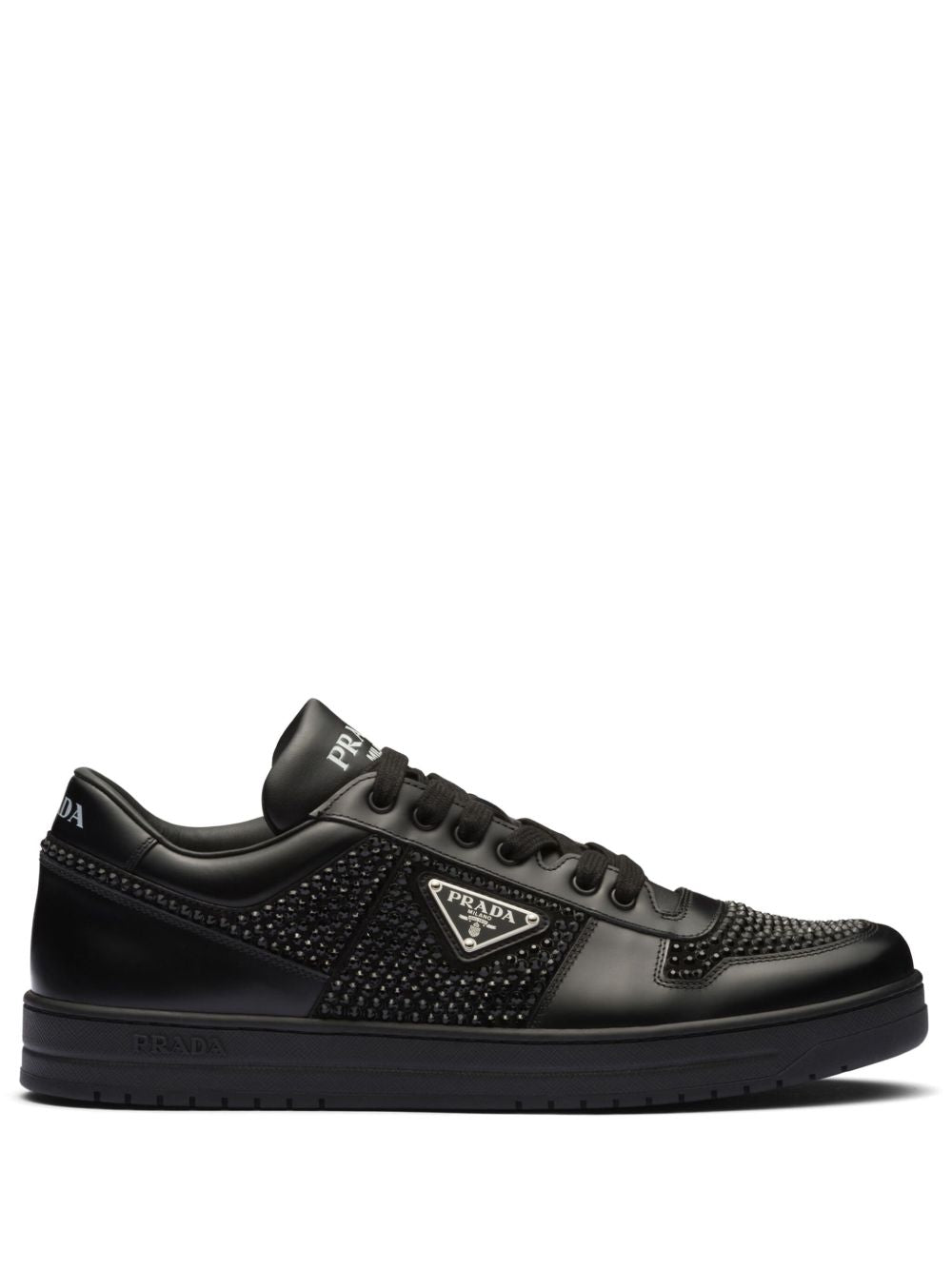 Sneakers in pelle impreziosite da cristalli nero