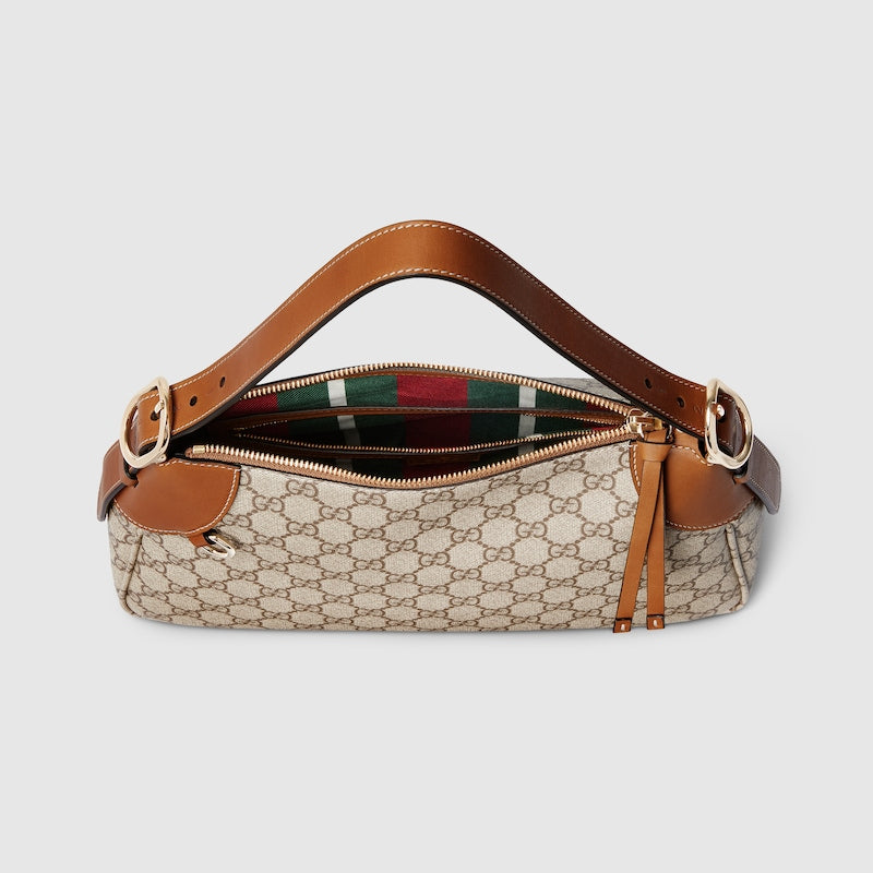 Mittlere Schultertasche mit GG-Emblem aus beigem Stoff