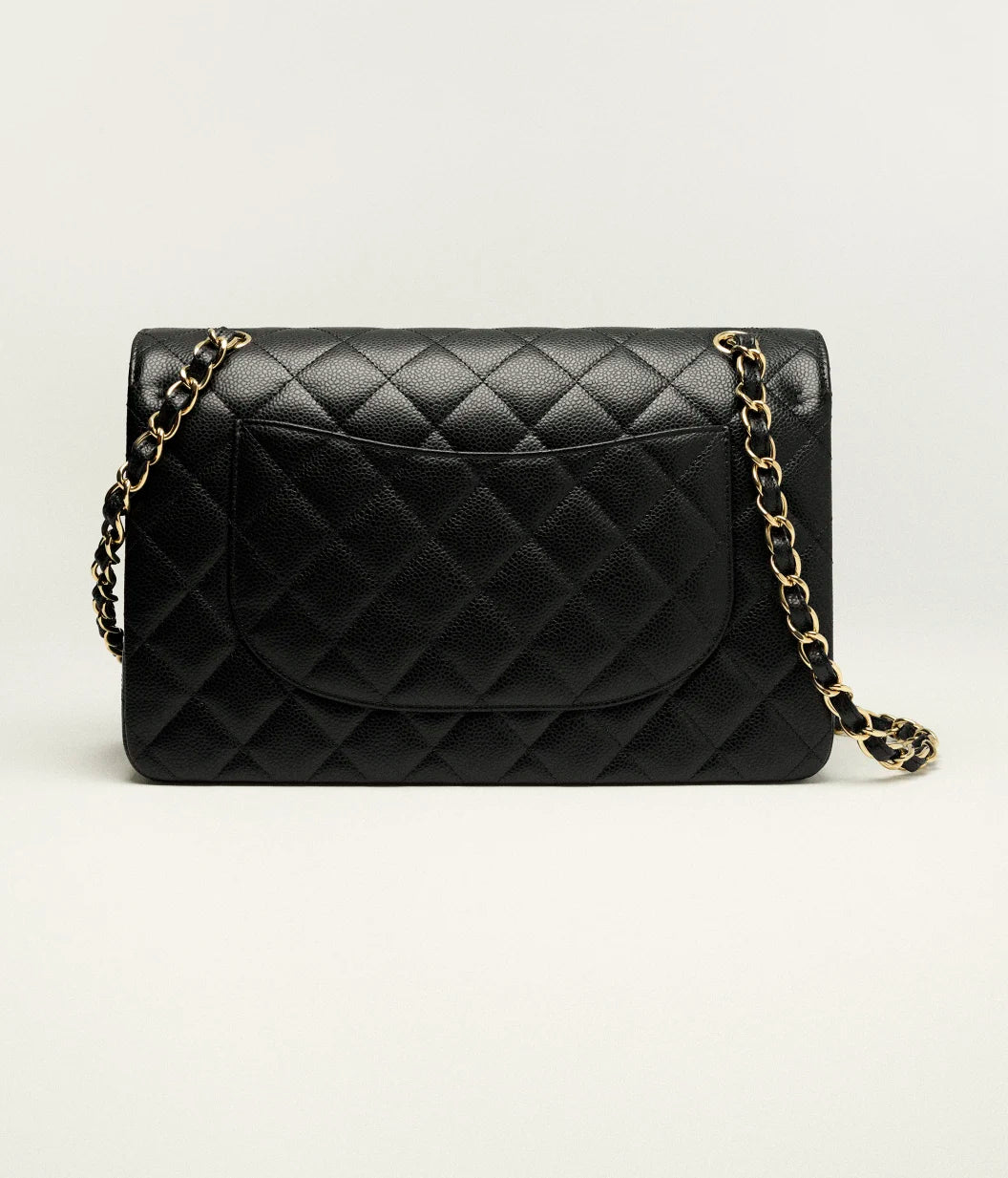 Klassische große schwarze Tasche