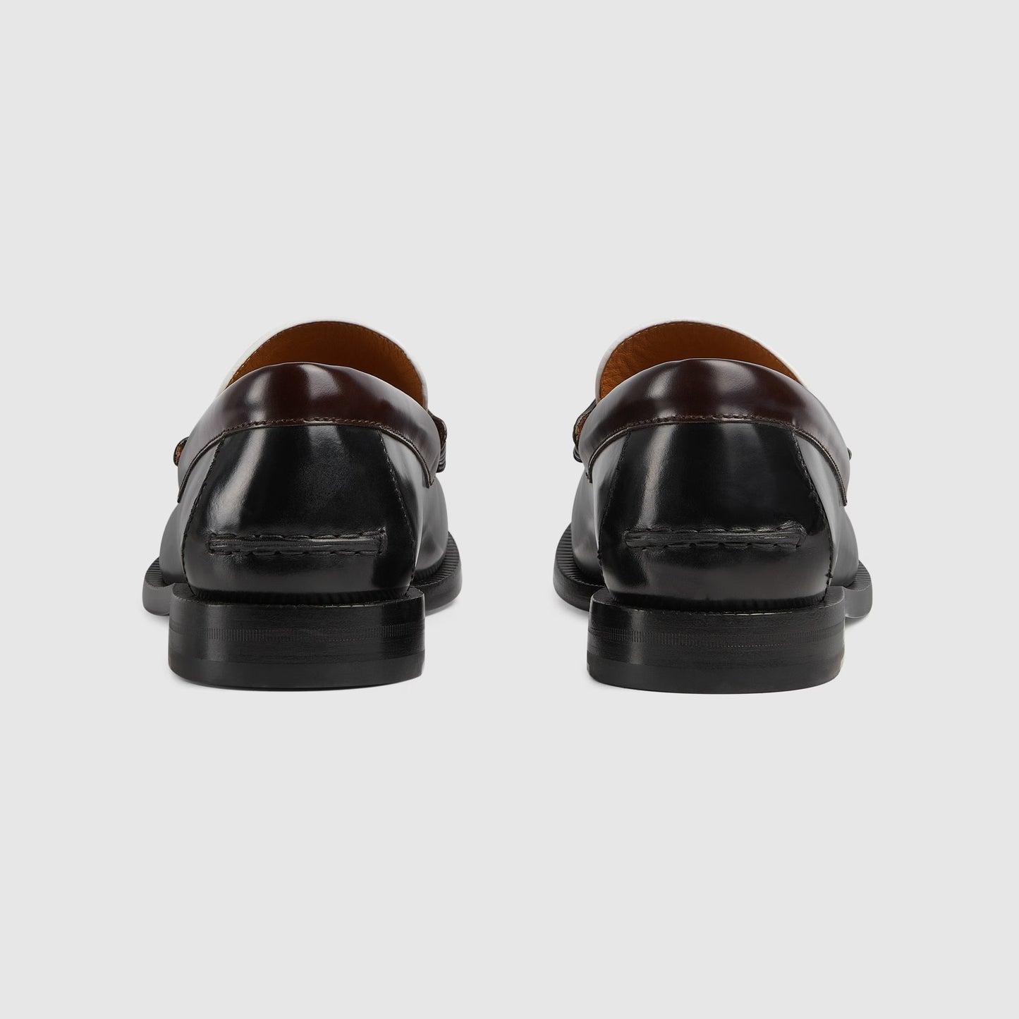 Men's moccasin with removable black and white leather detail