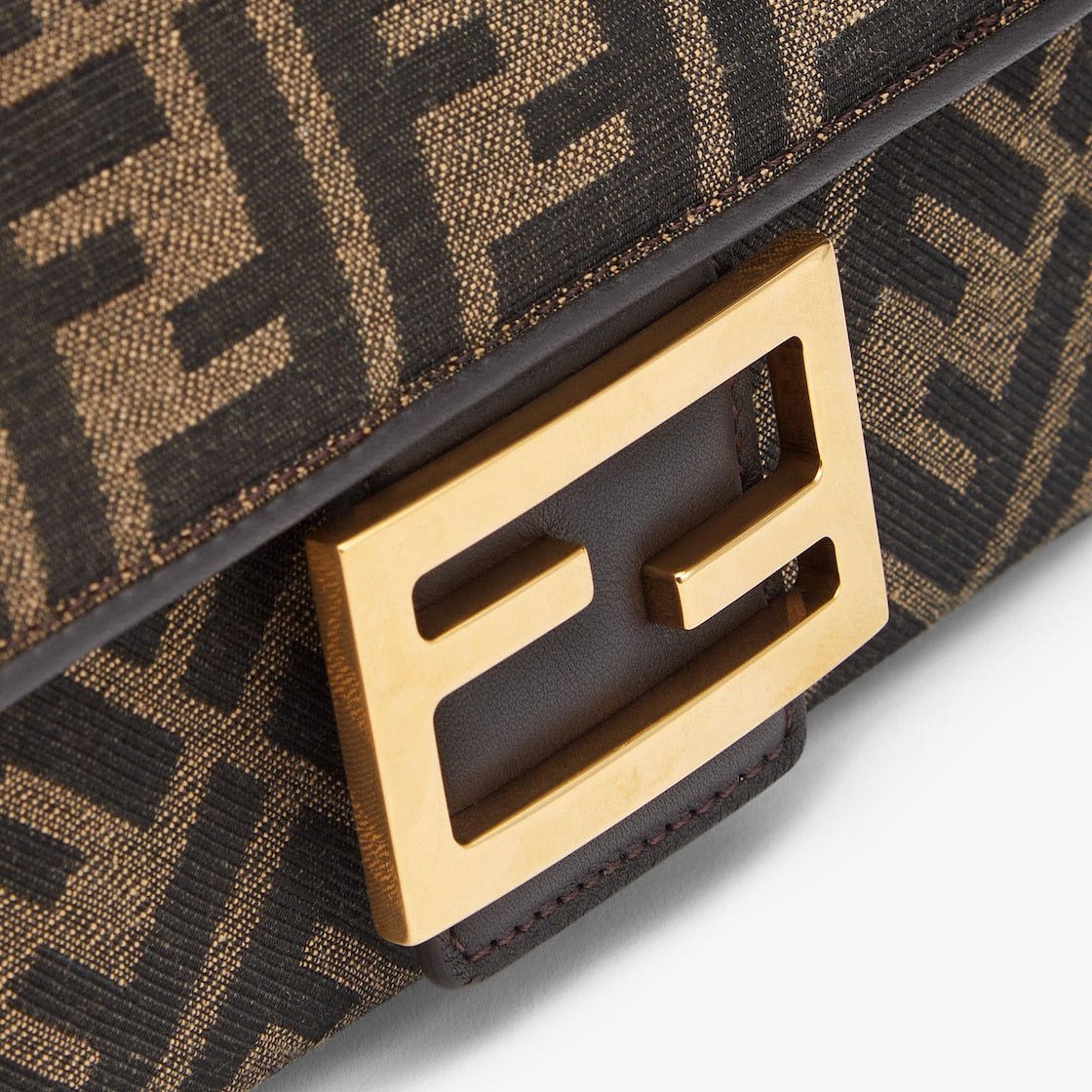 Baguette Chain Midi in brown FF jacquard fabric