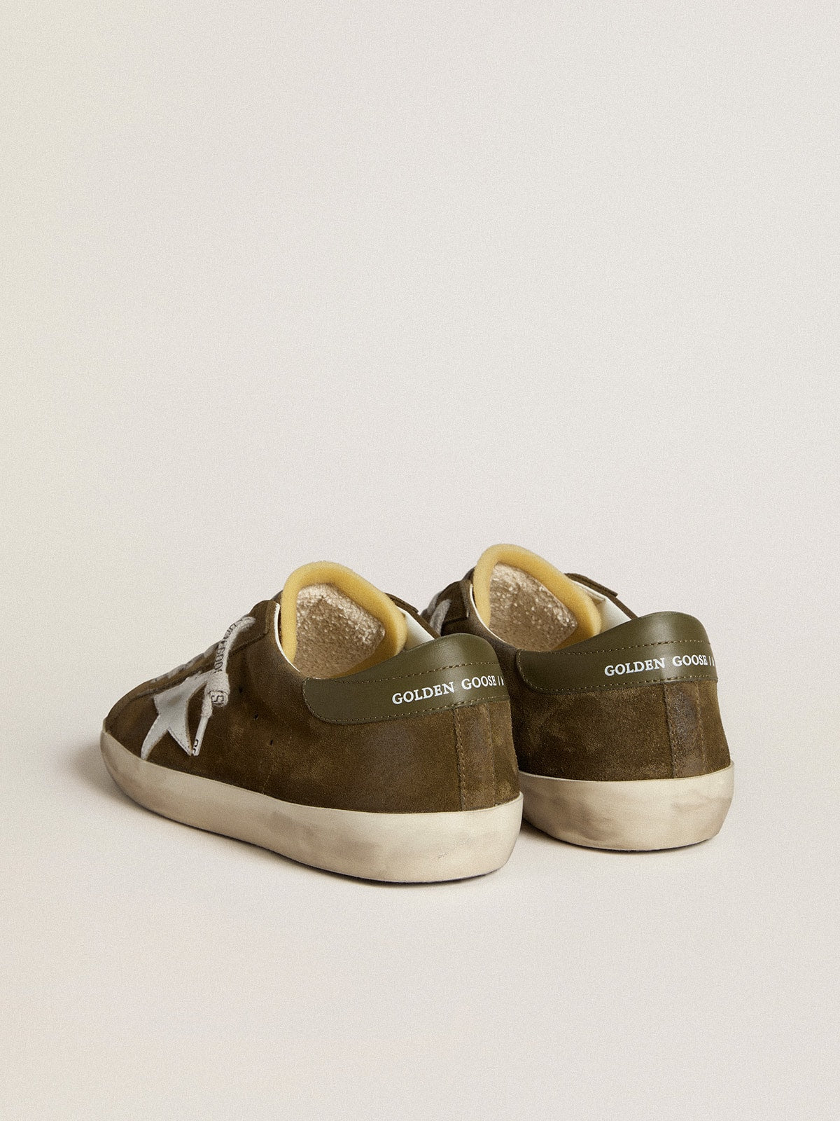 Super-Star LTD aus Wildleder mit laminiertem Lederstern und Leder an der Fersenlasche