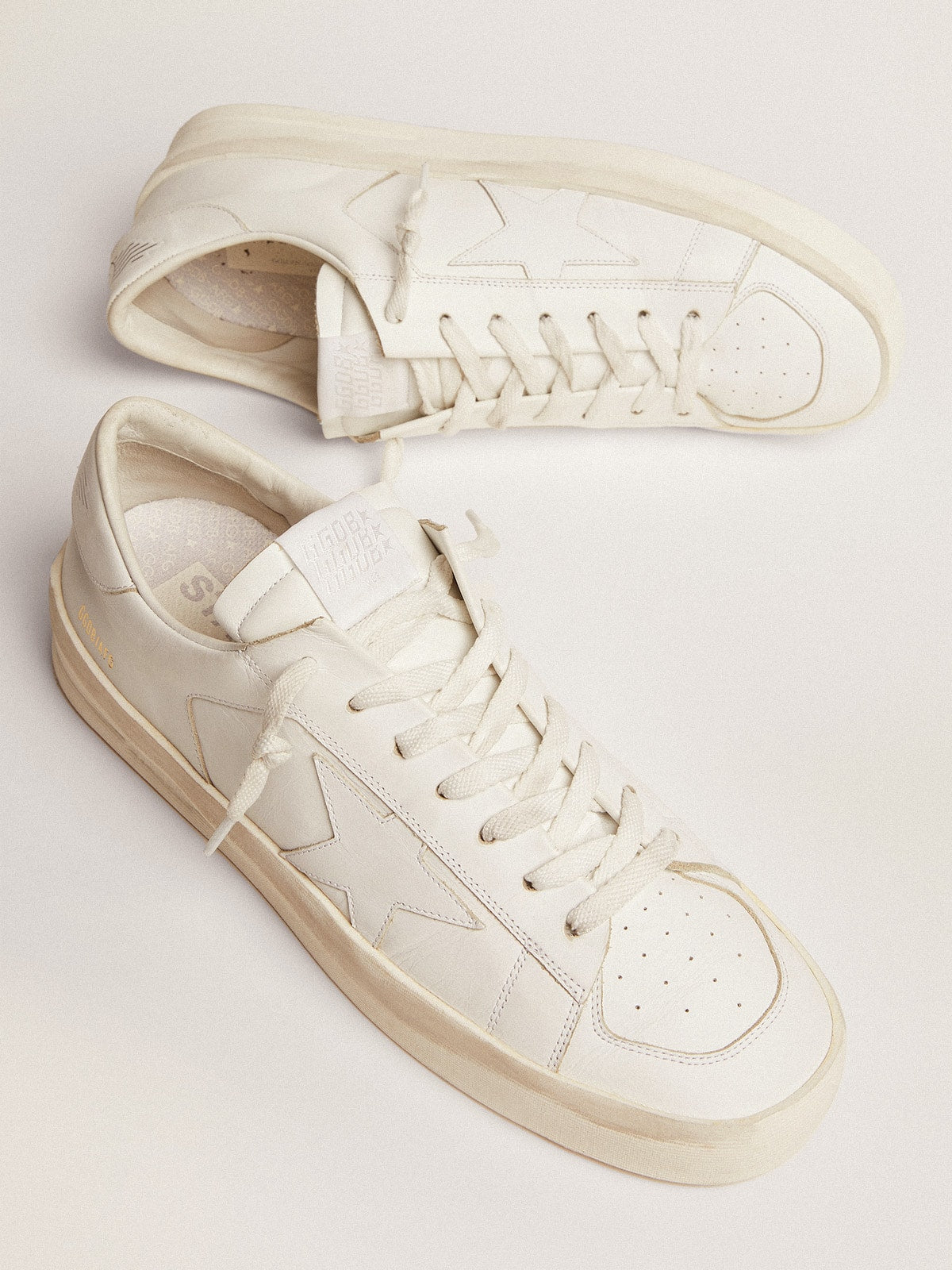 Stardan in white leather