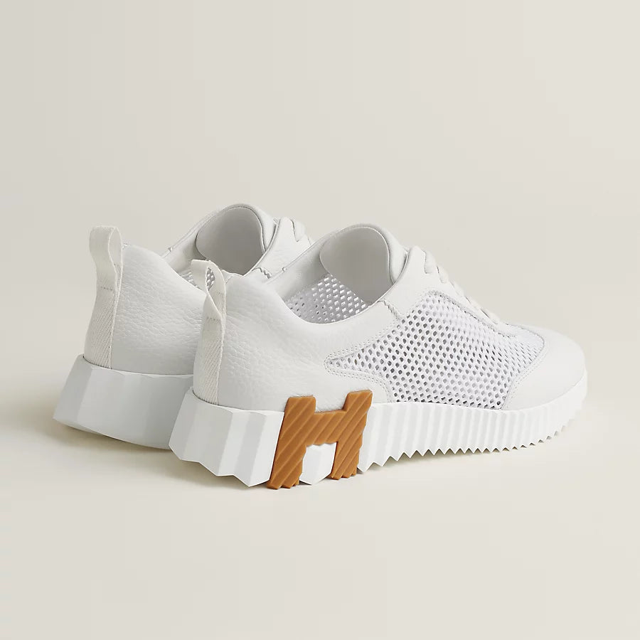 Hüpfender Sneaker Weiß
