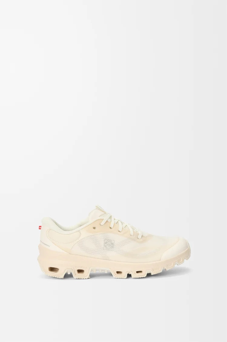 Cloudventure 2.0 Eggshell Sneaker