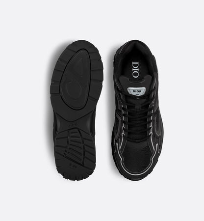 B30 TRIPLE BLACK