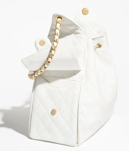 CHANEL 25 mittelgroße weiße Tasche