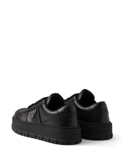 Scarpe in pelle nera
