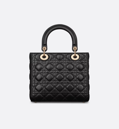 Große schwarze Lady Dior Tasche