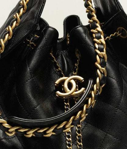 CHANEL 25 Mittelgroße schwarze Tasche