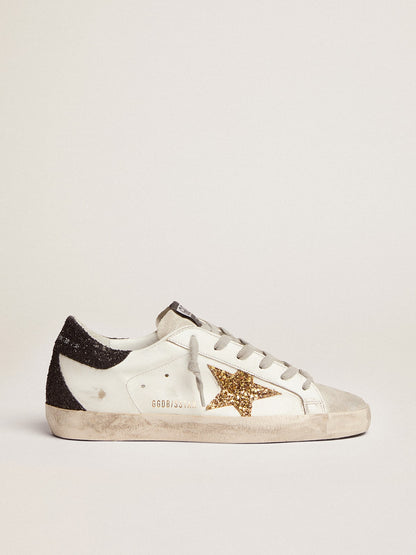 Super-Star LTD mit goldenem Stern und schwarzer Glitzer-Fersenlasche