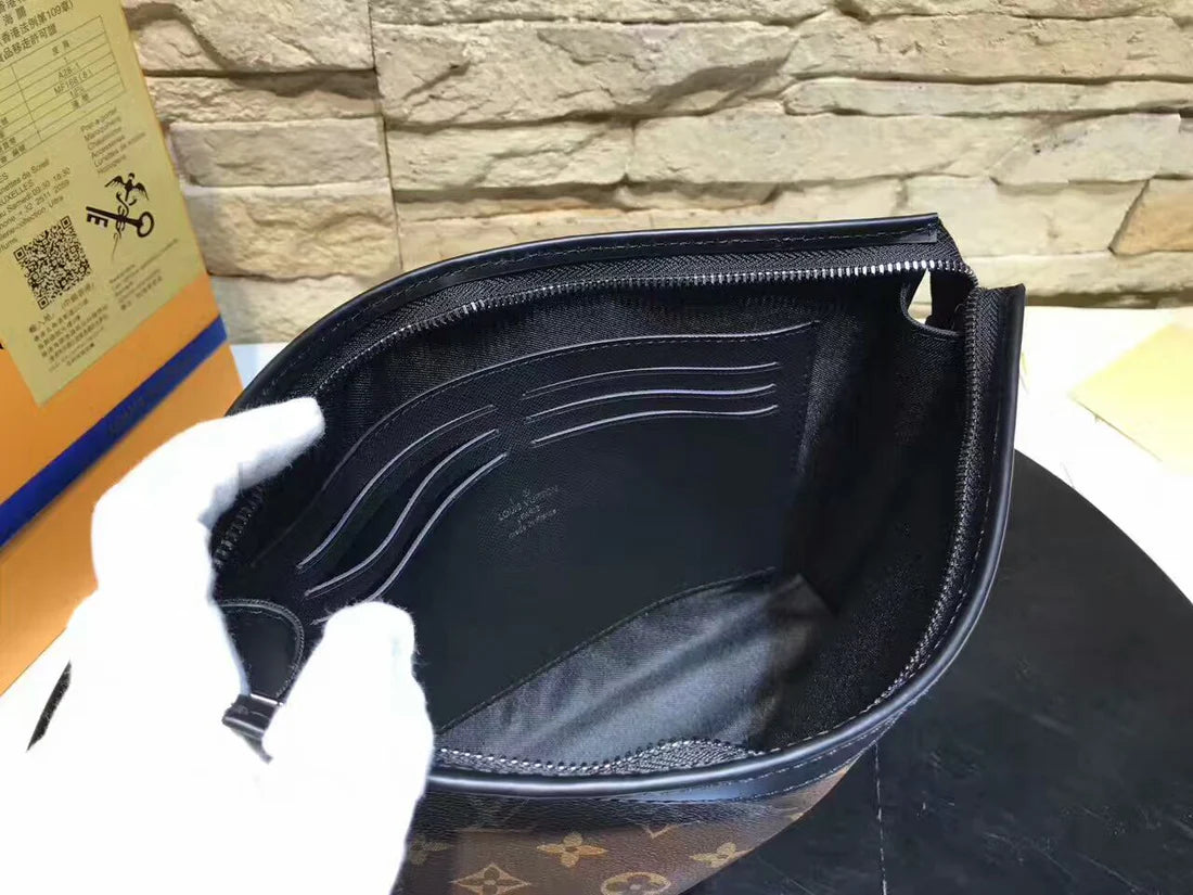 POCHETTE VOYAGE MM Brown