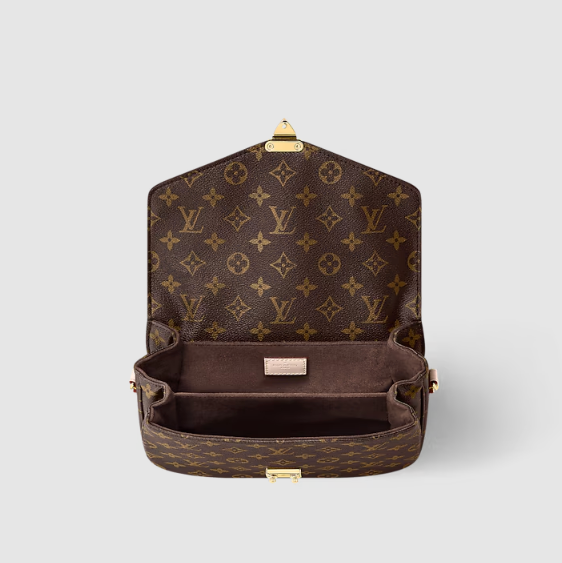 Metis Brown Clutch