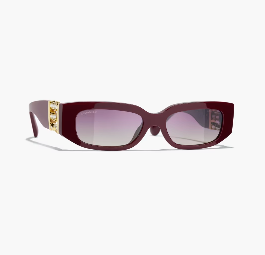 Burgundy oval sunglasses