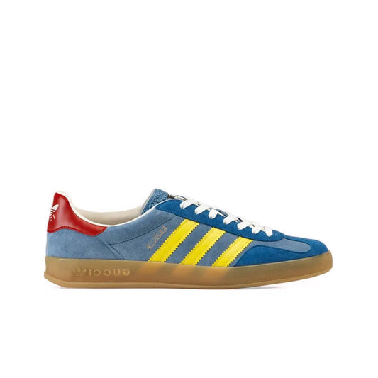 Adidas x GG Gazelle Sneakers aus hellblauem Wildleder