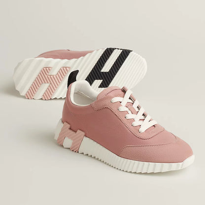 Hüpfender Sneaker Pink Aquarell