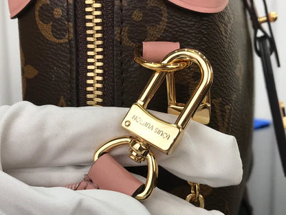 LV PETITE MALLE SOUPLE Pink