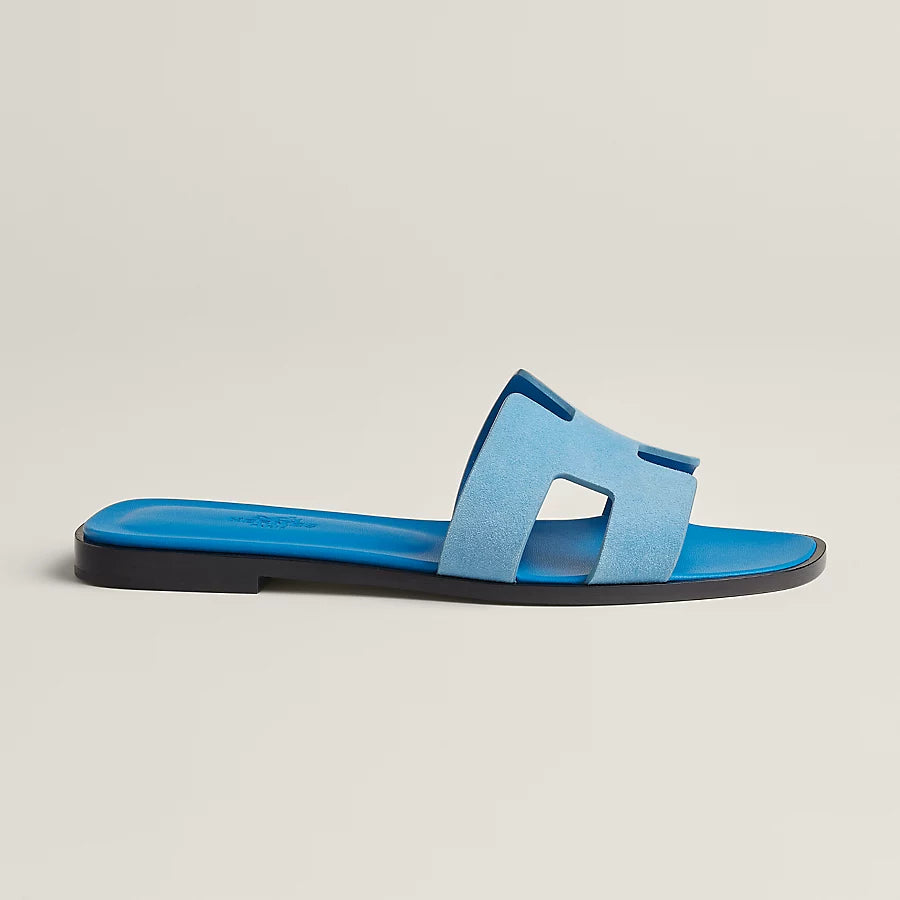 Oran Blaue Cameo-Sandalen